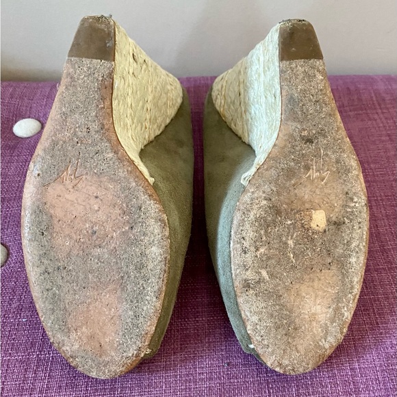 Giuseppe Zanotti Koka Velour Jasmin Wedge Sandals - Picture 10 of 13